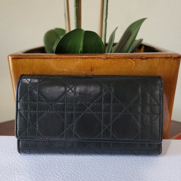 CHRISTIAN DIOR cannage long wallet - Picture 2 of 14